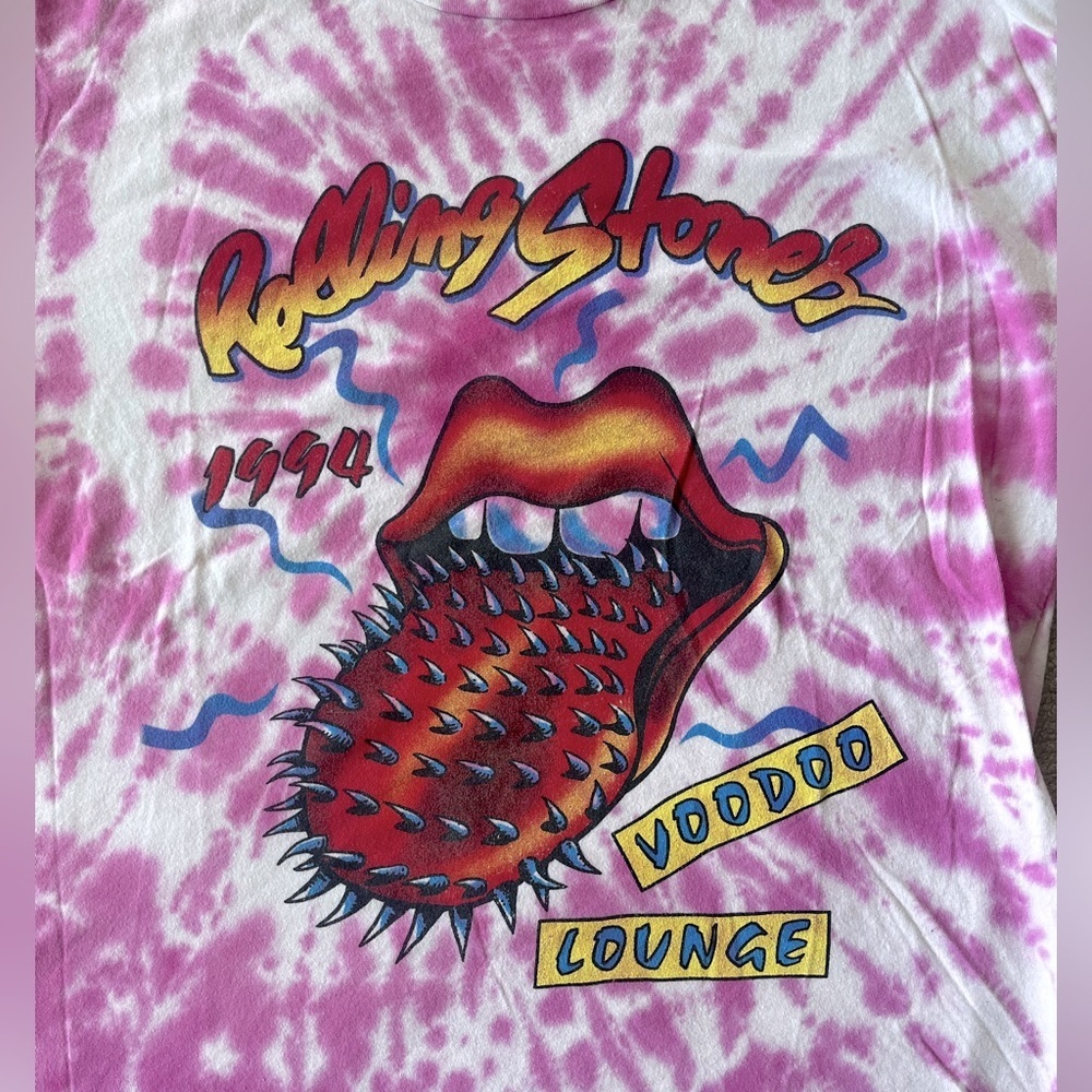 Daydreamer: rolling stones voodoo lounge weekend tee - pink tie dye - Picture 3 of 5
